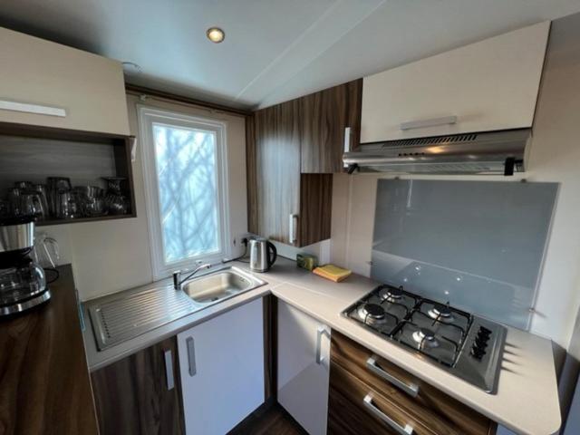 מלון Suameer Chalet Kajuit 418 Op 5 Sterren Camping Bergumermeer מראה חיצוני תמונה